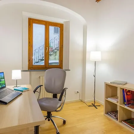 Angolo Di Pace *300mt Train Station* Free Wifi And Car Parking Lucca